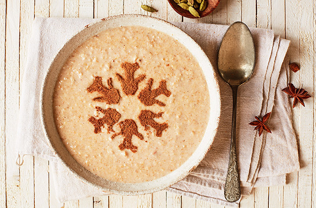 Tuesday: Chai latte porridge