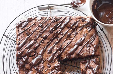 Everyone loves a chocolate fudge brownie - the ultimate decadent treat. Wonderfully rich, moist and intensely chocolately, these bakes are sure to be crowd-pleasers.