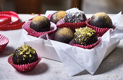 Need a last-minute gift idea? Delight chocolate-lovers with these homemade marzipan and chocolate truffles that are so easy to make