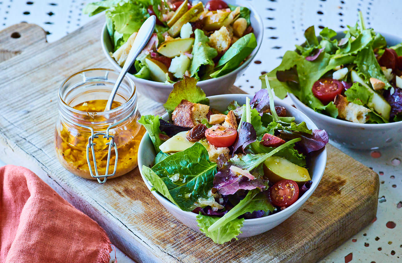 Chorizo, pear and Manchego salad recipe