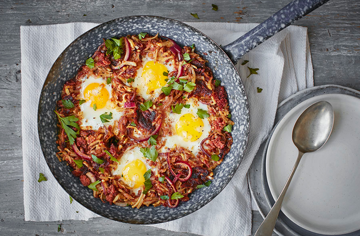 Corned beef hash with eggs recipe