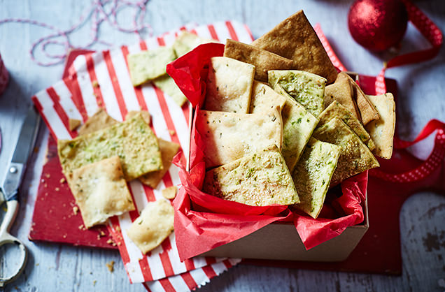 Christmas crackers recipe
