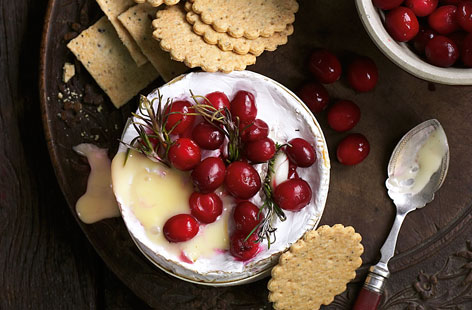 With their sweet and sour flavour, cranberries work well in savoury dishes