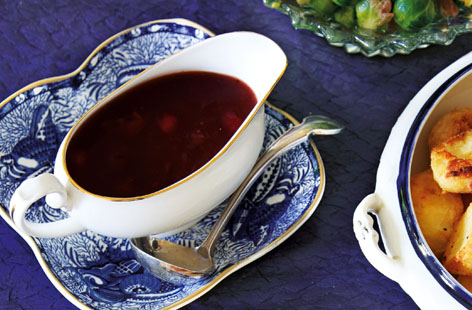 A good gravy can make or break a roast dinner. This rich cranberry and port gravy is one that can take even the driest, most unappealing roast dinner to a whole new dimension of delicious. All you need is a handful of ingredients and 20 minutes to make this meal-saver.