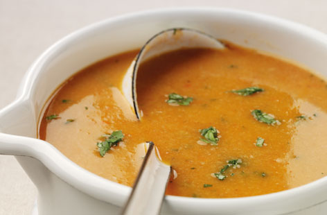 Fresh tomato and wholemeal bread soup recipe