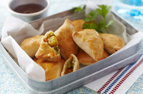 Vegetable samosas with mango chutney recipe