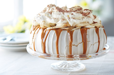 Banoffee Pavlova recipe