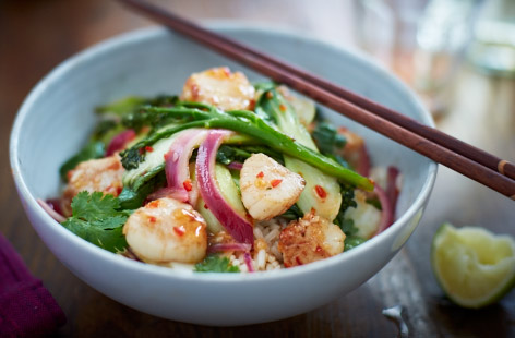Stir-fried sweet chilli five-spice scallops recipe
