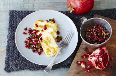 Create a taste sensation with this fabulous salad, the pomegranate salsa infused with garlic and chilli perfectly complements the mild saltiness of the halloumi.