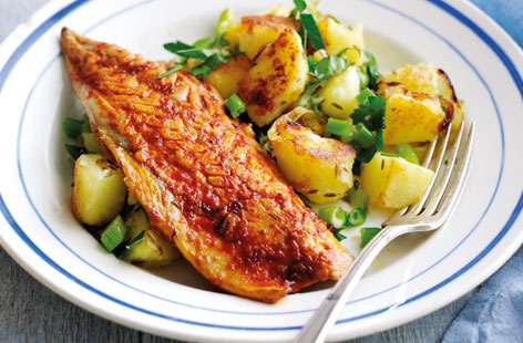 This delicious, harissa-spiced mackerel is served with spiced potato hash