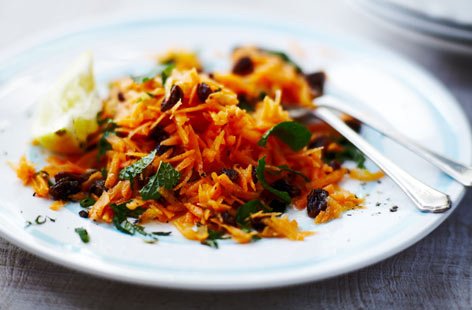 This filling Moroccan style carrot salad with mint and lemon is a great light-lunch or side dish. Sultanas, soaked in freshly squeezed orange juice, cumin and coriander seeds add gorgeous texture and spice. The salad also keeps well so can be made in advance.