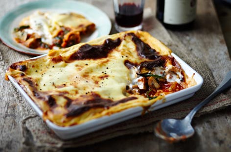 A filling meat-free version of that family favourite, lasagne. Bursting with veggies and a rich Bechame sauce, this is the perfect comfort food and can be prepared in advance so all you have to do is shove it in the oven.