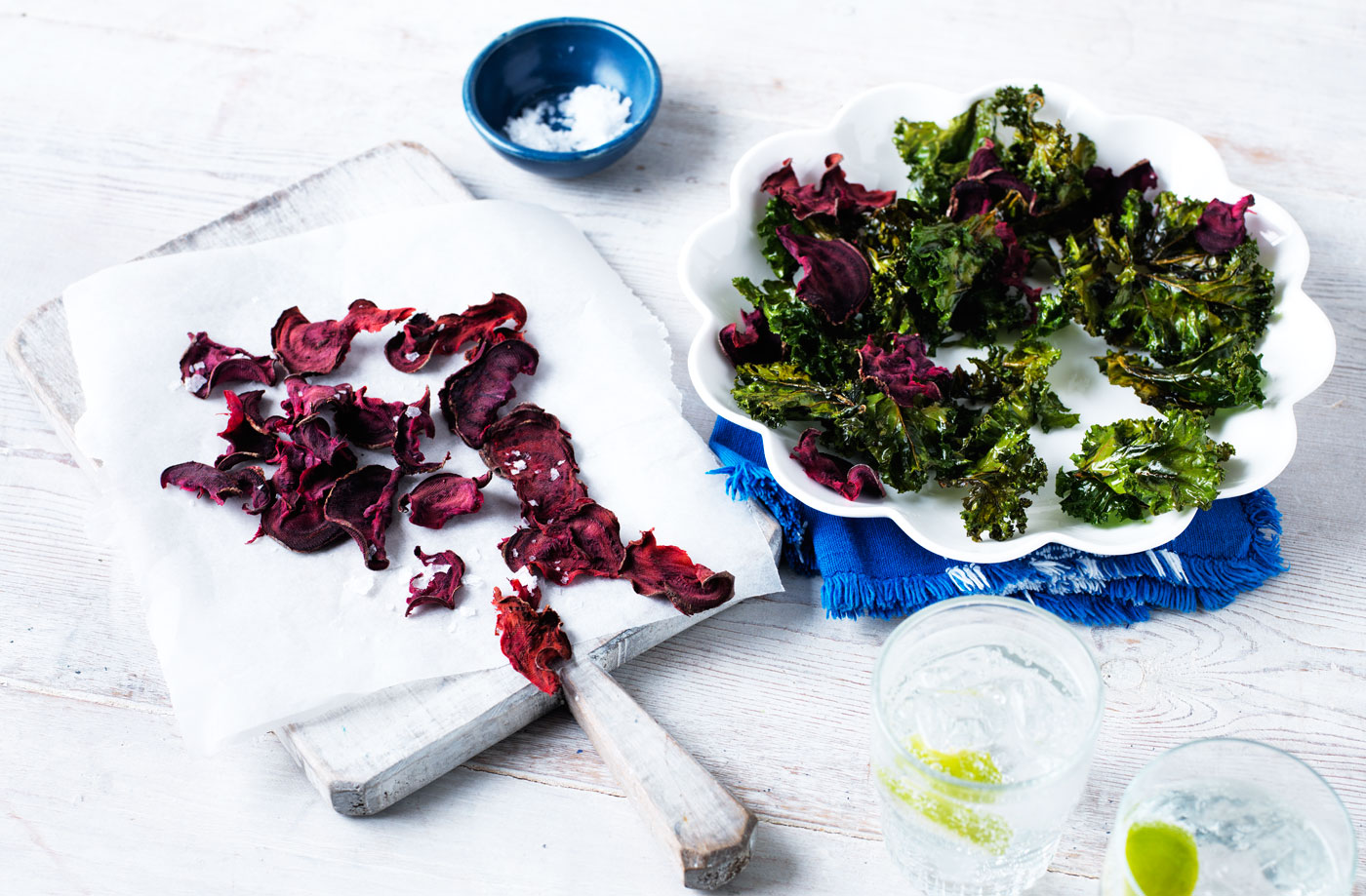 Kale and beetroot chips recipe