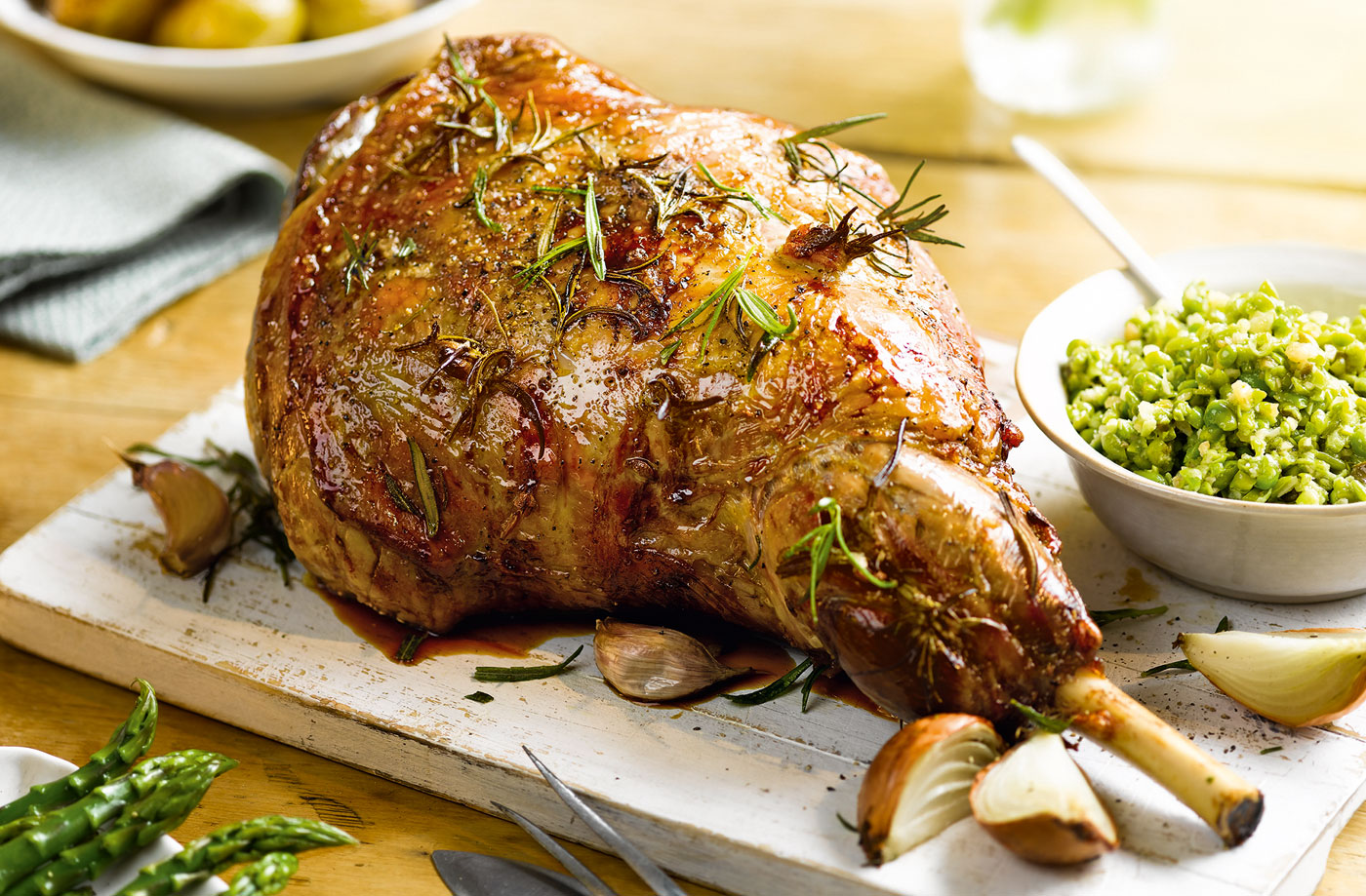 Roast lamb with mint pesto sauce recipe