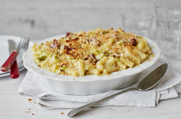Leftover ham and leek mac and cheese