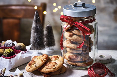 For a speedy Christmas treat or last-minute edible gift idea, try these marzipan and chocolate chip cookies, made with just three ingredients! 