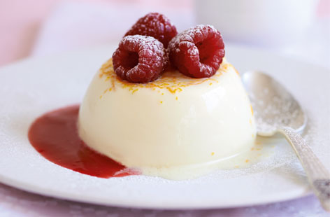 Get your just desserts this summer with our recipe for vanilla panna cotta with raspberries and fruit sauce. Smooth and sweet with a fruity twist, this dish is the ideal end to any meal and a great way to wow your guests.