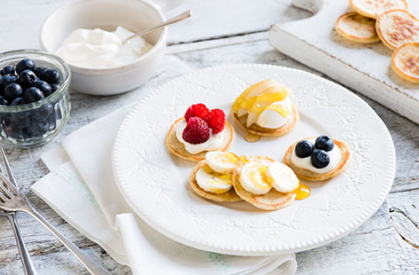 Kids will love making these delicious mini pancakes and picking out their favourite fruity topping. Enjoy them as a quick and easy breakfast dish, or a sweet after-dinner treat