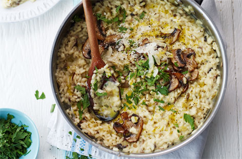 This delicious risotto is packed with rich flavours like salty Parmesan, creamy mascarpone and nutty chestnut mushrooms, and is ideal paired with a lemony green salad 