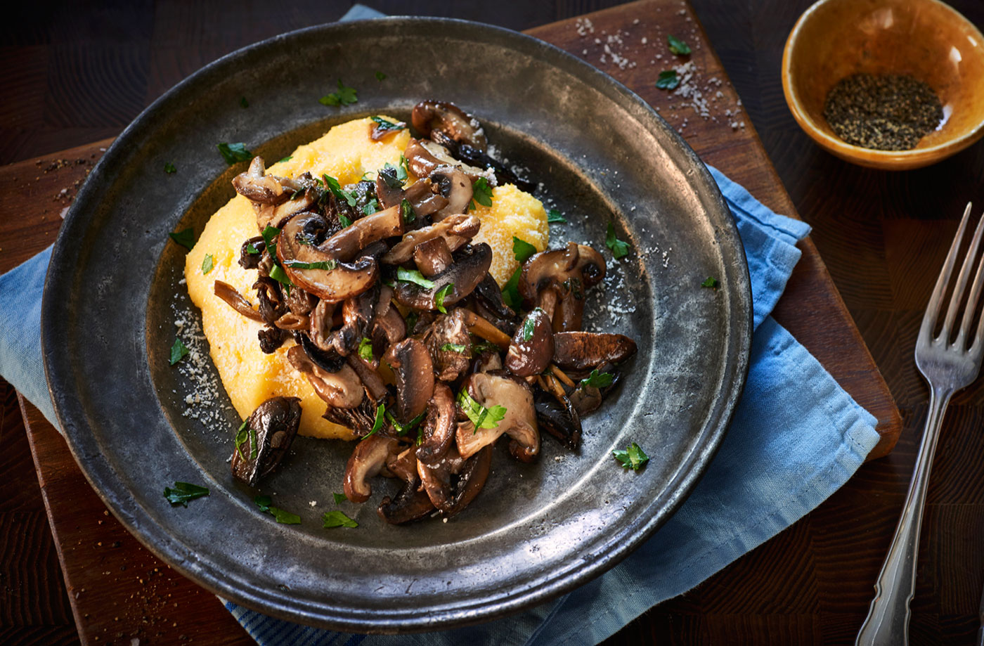 Garlic mushrooms with cheesy polenta recipe