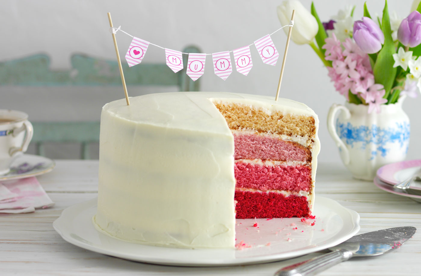 Ombré cake with cream cheese icing recipe
