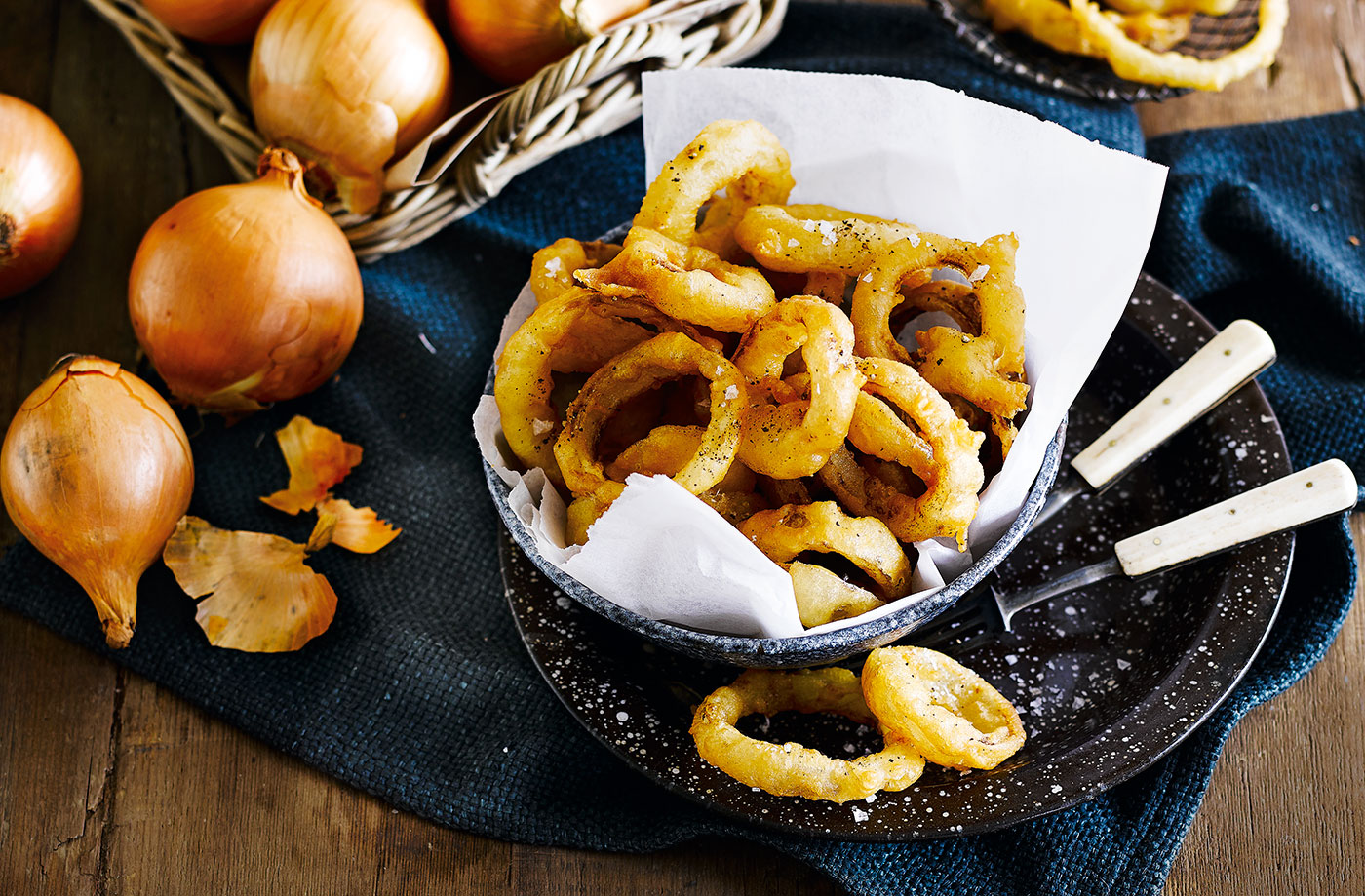 Beer-battered onion rings  recipe