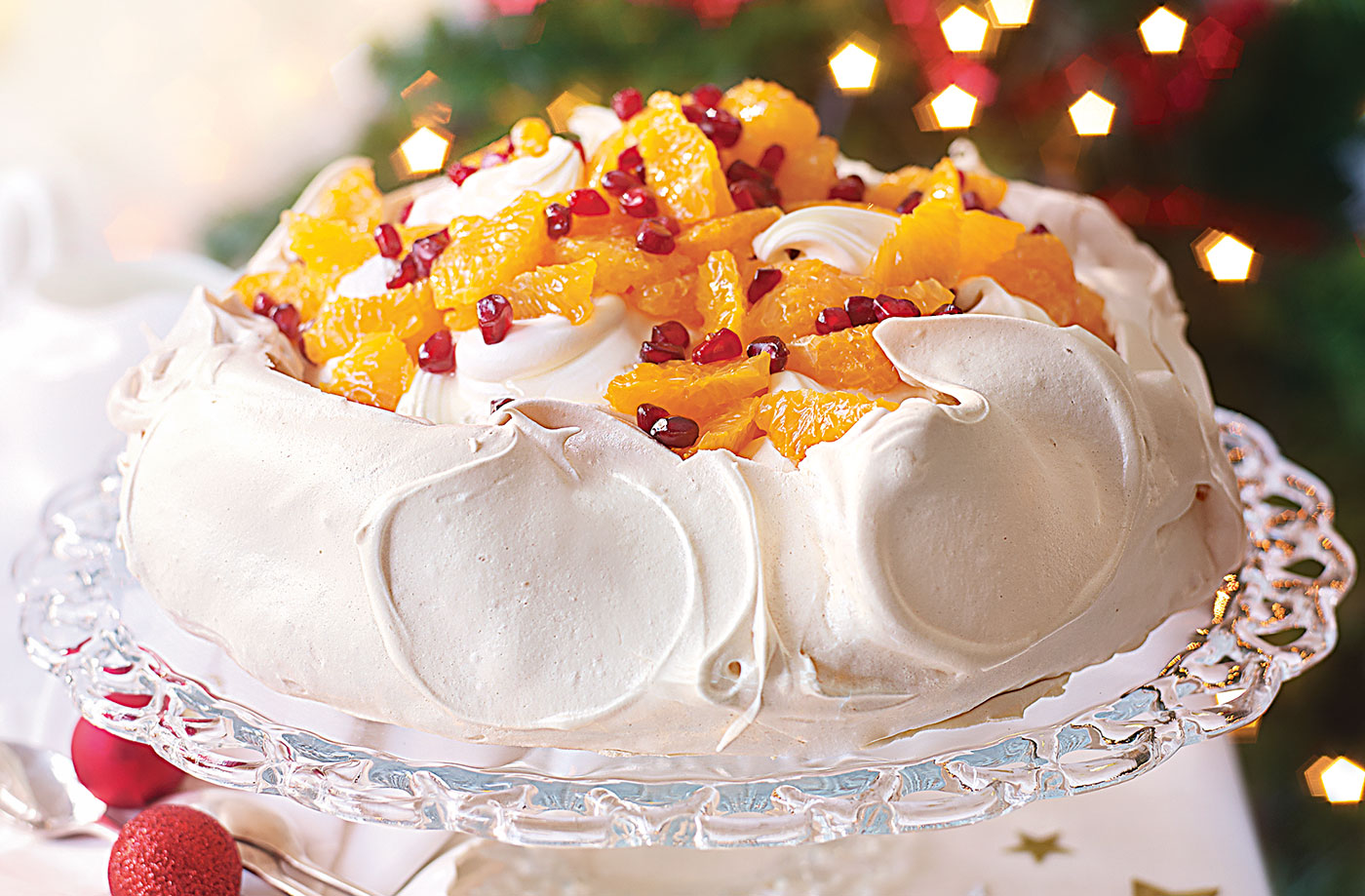 Pomegranate and clementine Pavlova recipe