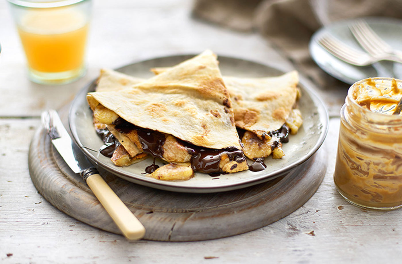 Cinnamon-spiced peanut butter and banana quesadilla recipe