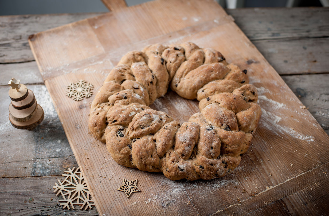 Andrew MacKenzie's festive plaited loaf recipe