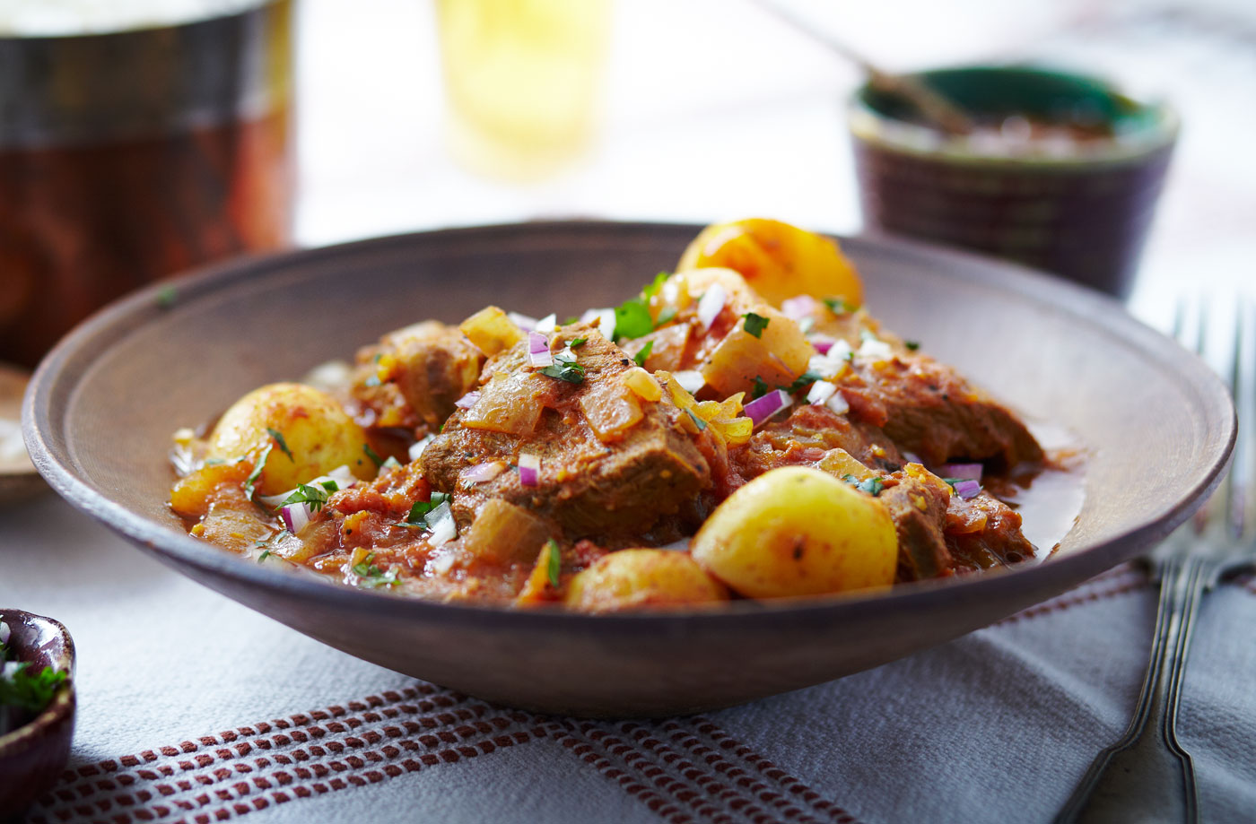 Slow-cooker pork vindaloo recipe