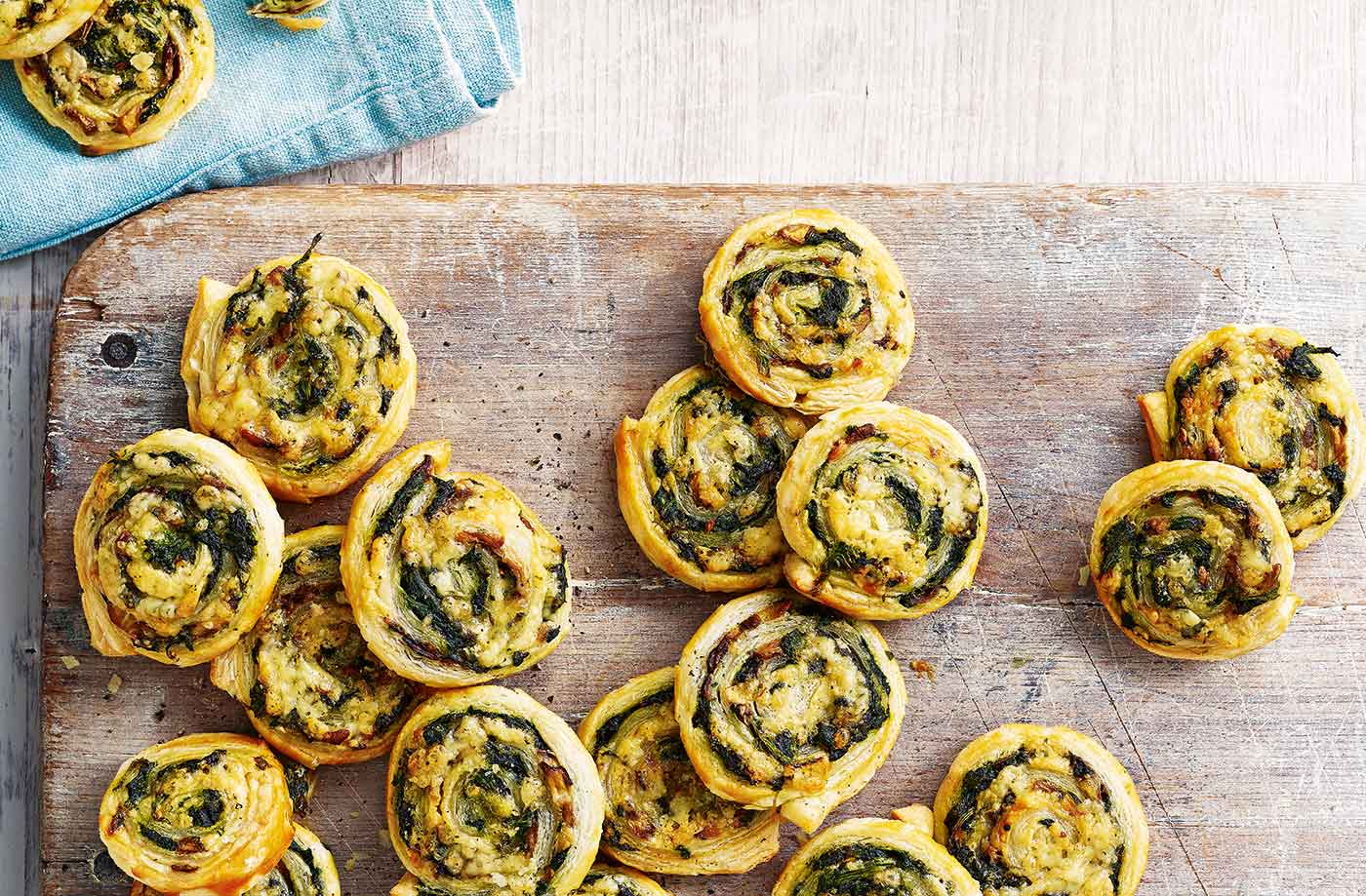 Cheesy mushroom and spinach pinwheels recipe