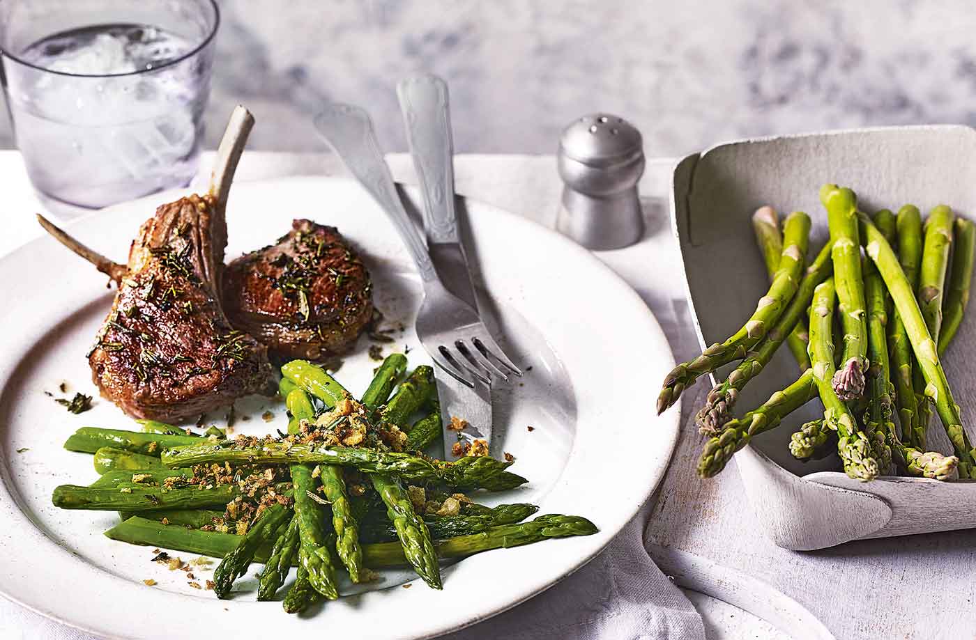 Roasted lamb chops with garlic-herb crumb recipe