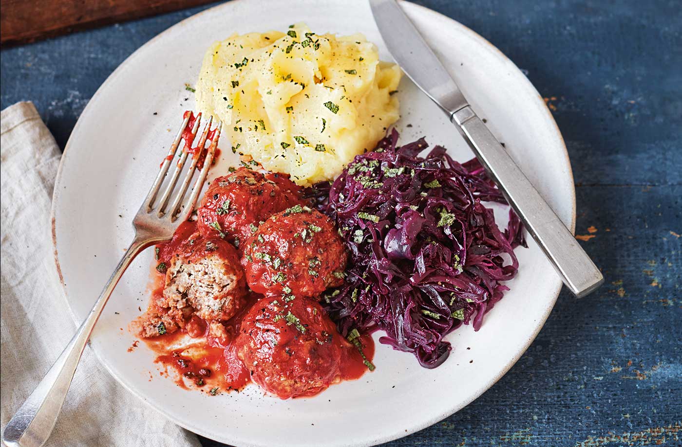 Apple and pork meatballs recipe