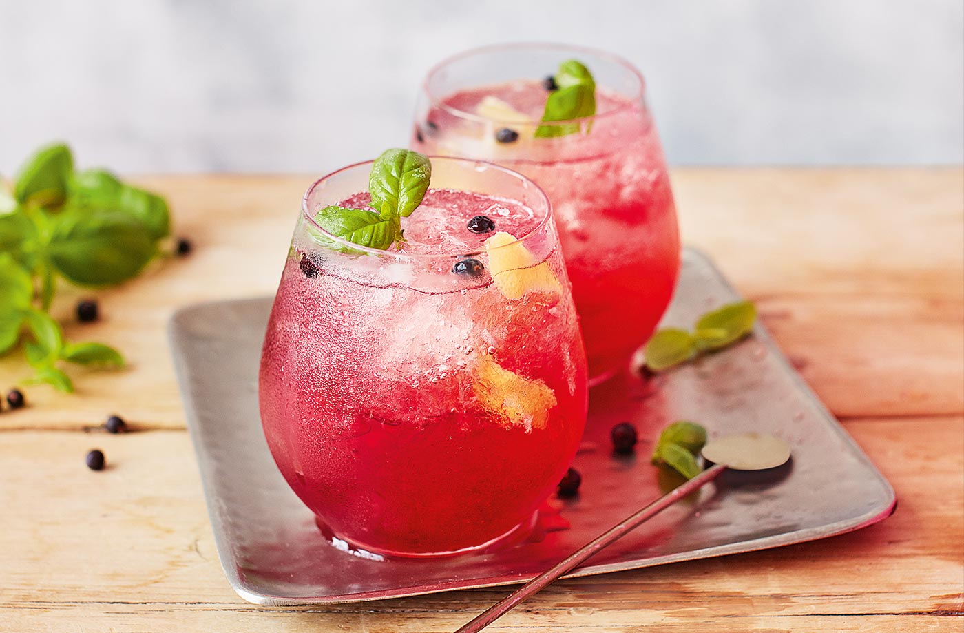 Bramble gin and tonic recipe