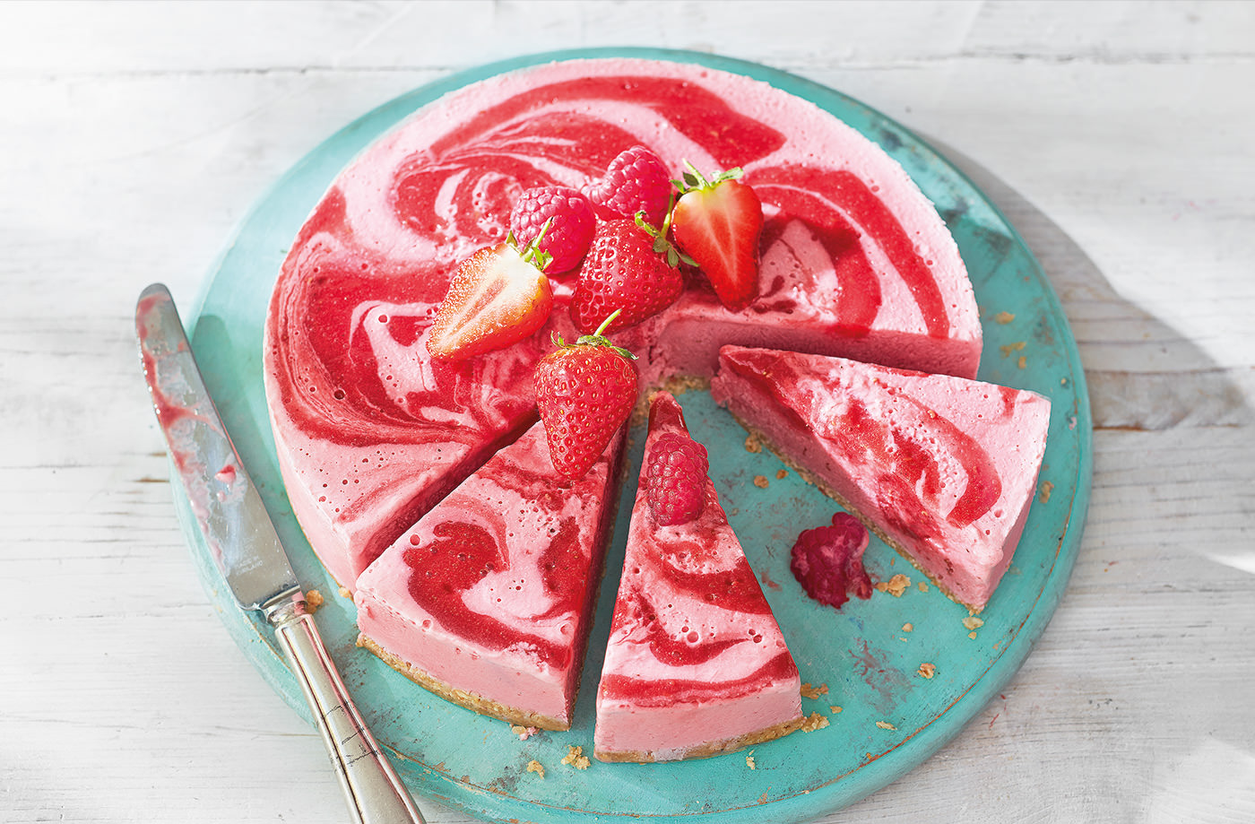 No-bake frozen yogurt cheesecake recipe