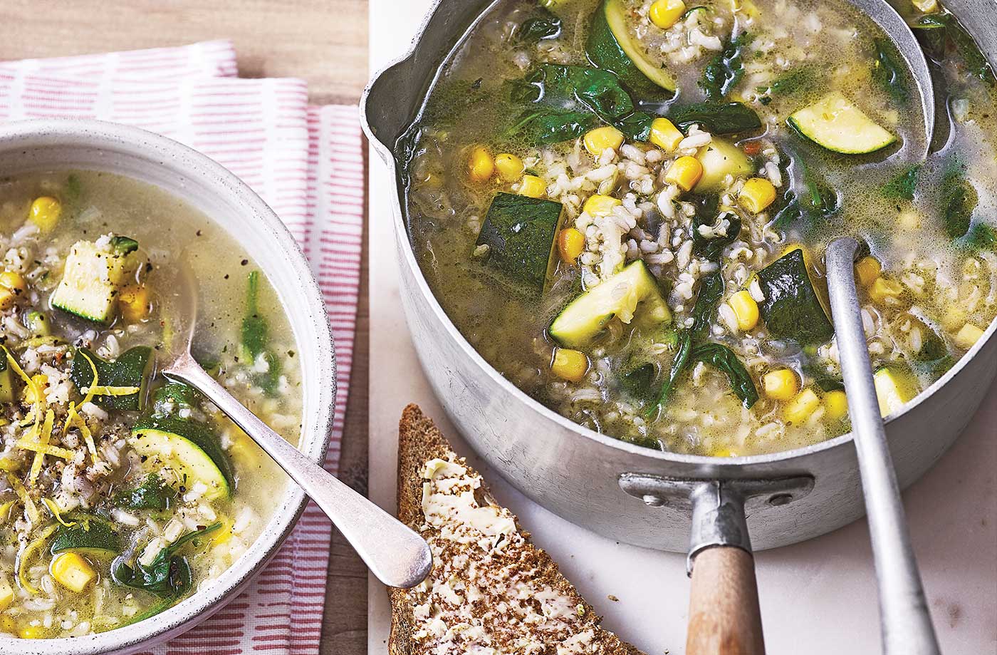 Brown rice and courgette soup recipe