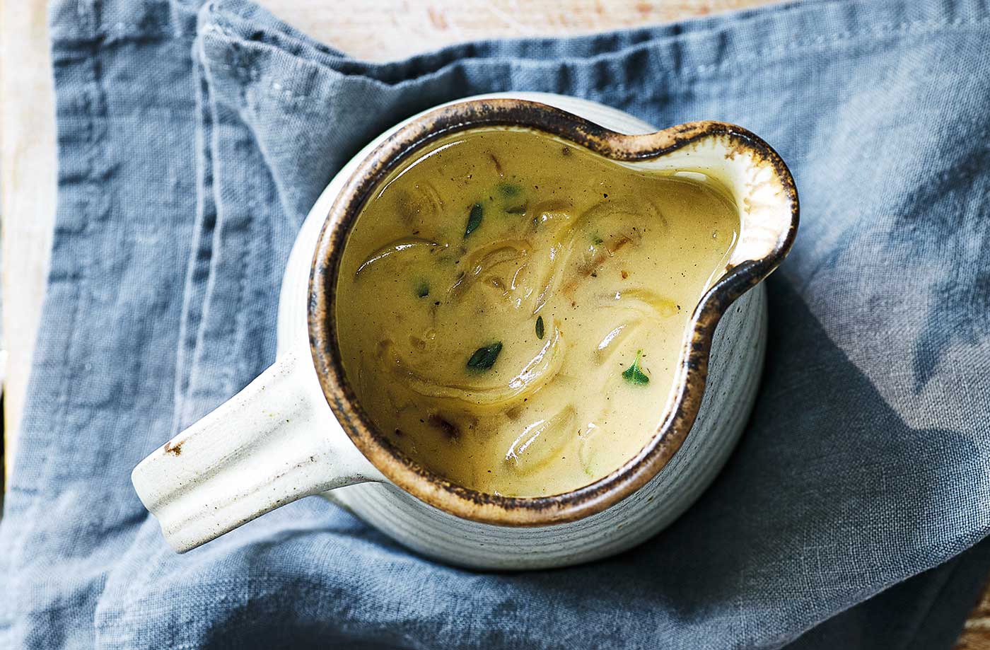 Light and creamy cider gravy recipe