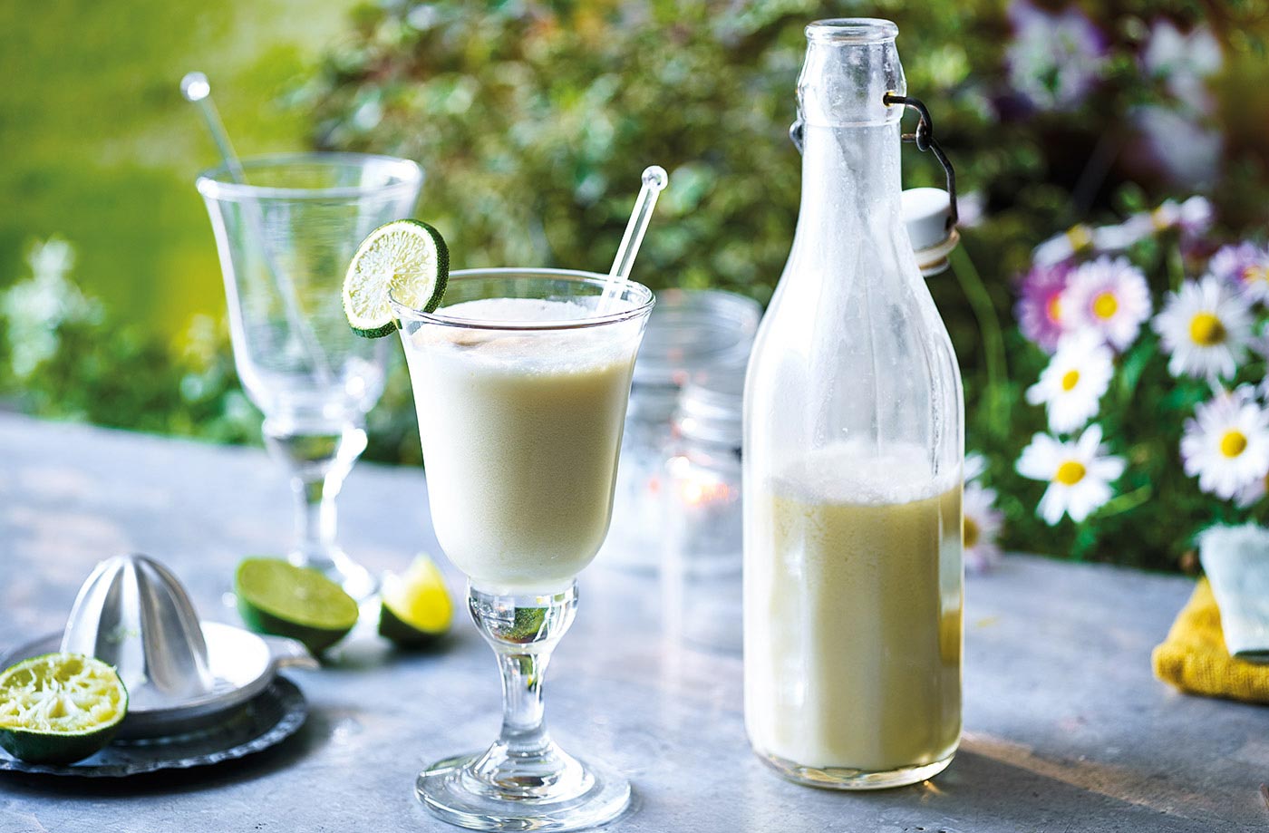 Piña colada mocktail  recipe