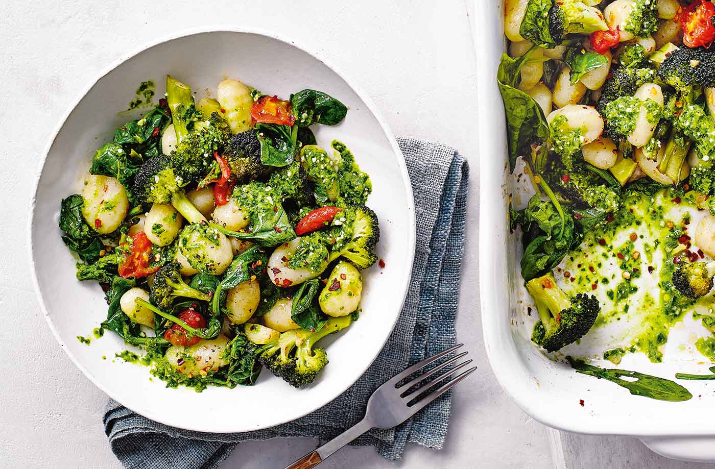 Roast gnocchi with veg and spinach pesto recipe