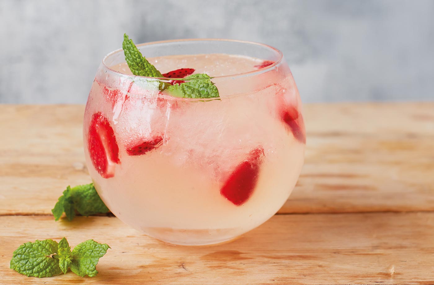 Strawberry and rhubarb gin and tonic recipe