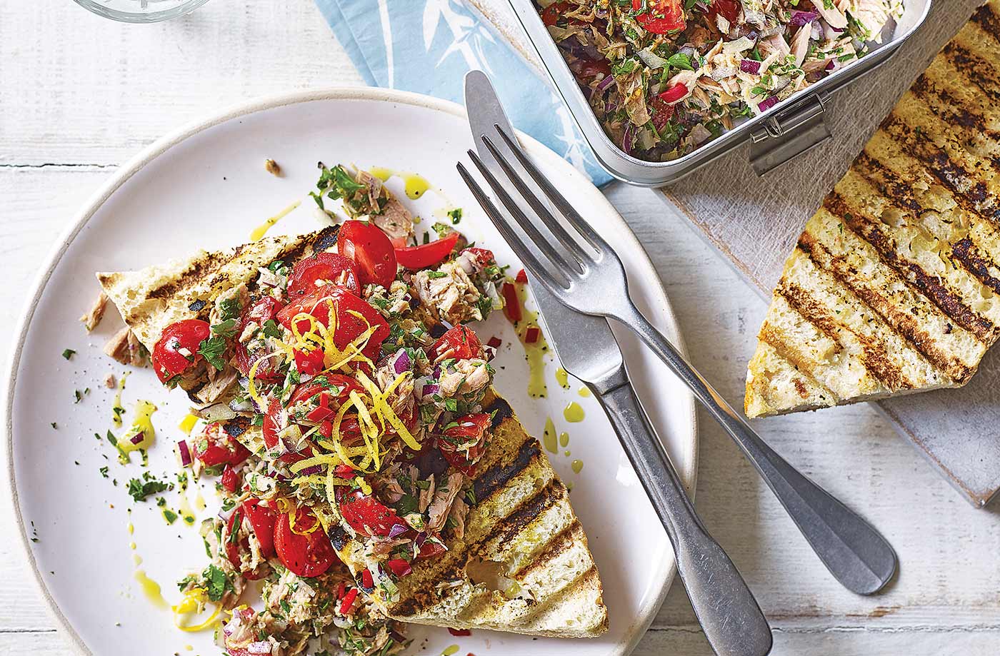 Tuna and tomato toasts recipe