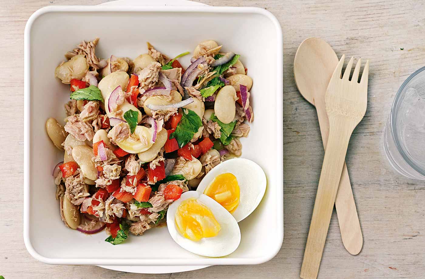 Tuna, pepper and butterbean salad recipe