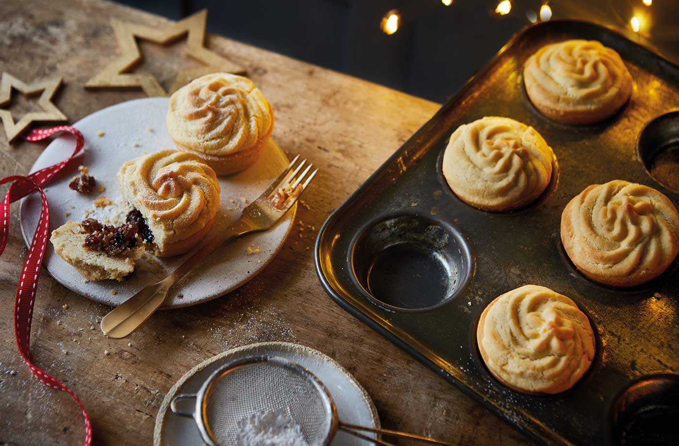 Viennese whirl mince pies recipe