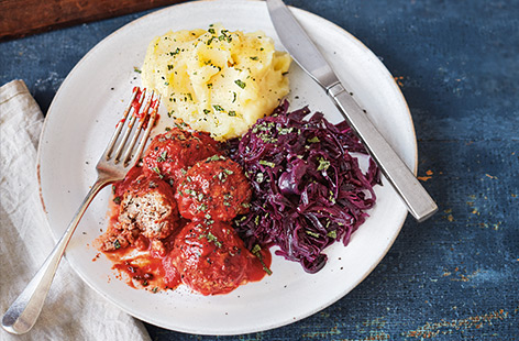 Serve up a new spin on the classic pork and apple flavour combination with these delicious dairy-free meatballs, packed with tasty pork and tart Gala apples.