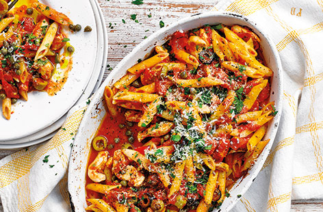 Combing sweet tomatoes, garlic and olives with herby rosemary and chicken, serve up this dairy-free dish that the whole family will enjoy.