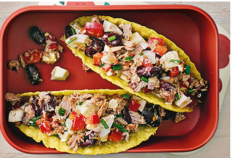 Give crunchy tacos a tasty tuna twist with this exciting gluten-free lunch idea that kids will love. Jam-packed with tinned tuna, fresh veggies, tangy salsa and boiled egg, this easy Mexican-inspired lunch is full of flavour and ready in no time at all. Let kids load up their tacos to add to the fun!