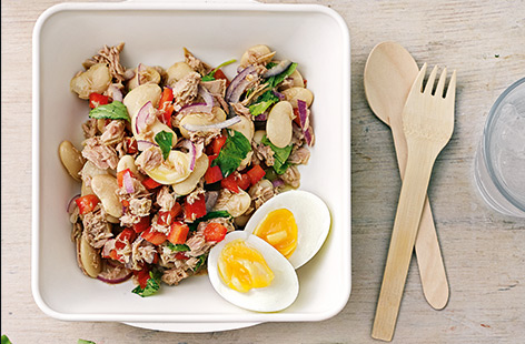 Ready in just 15 minutes, this healthy Italian-style salad is perfect for a simple yet hearty lunch and is high in protein. Tuna and butter beans is a classic combination which tastes even better when paired with a sharp and zesty mustard dressing. Top with a boiled egg and enjoy with a sprinkle of basil leaves.
