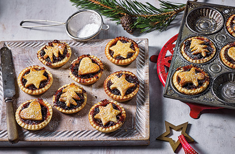 Mince pies are a must-have at Christmas, and this simple vegan mince pie recipe means everyone can enjoy them this festive season