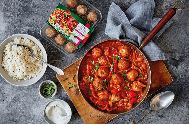 Vegan meatball and tomato spiced curry