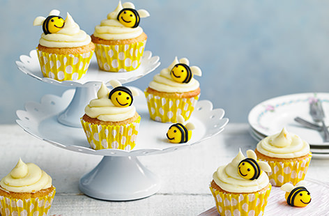 Kids will love these cute white chocolate and orange bee cupcakes and they can help you prepare them, too. Studded with white chocolate chips and given a fresh lift with orange zest, these are perfect for a bee-themed birthday party for kids.
